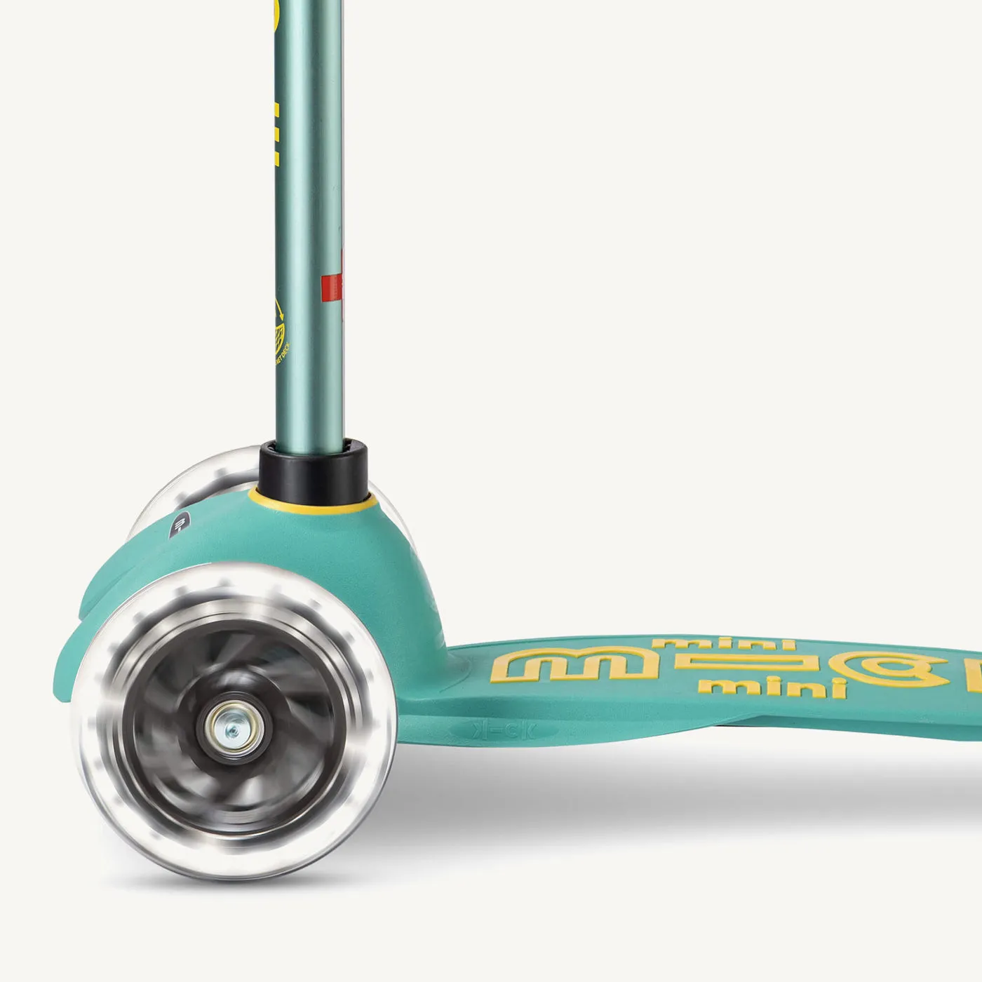 ♻️ Micro Scooters ECO Mini Micro Scooter Deluxe LED - Mint