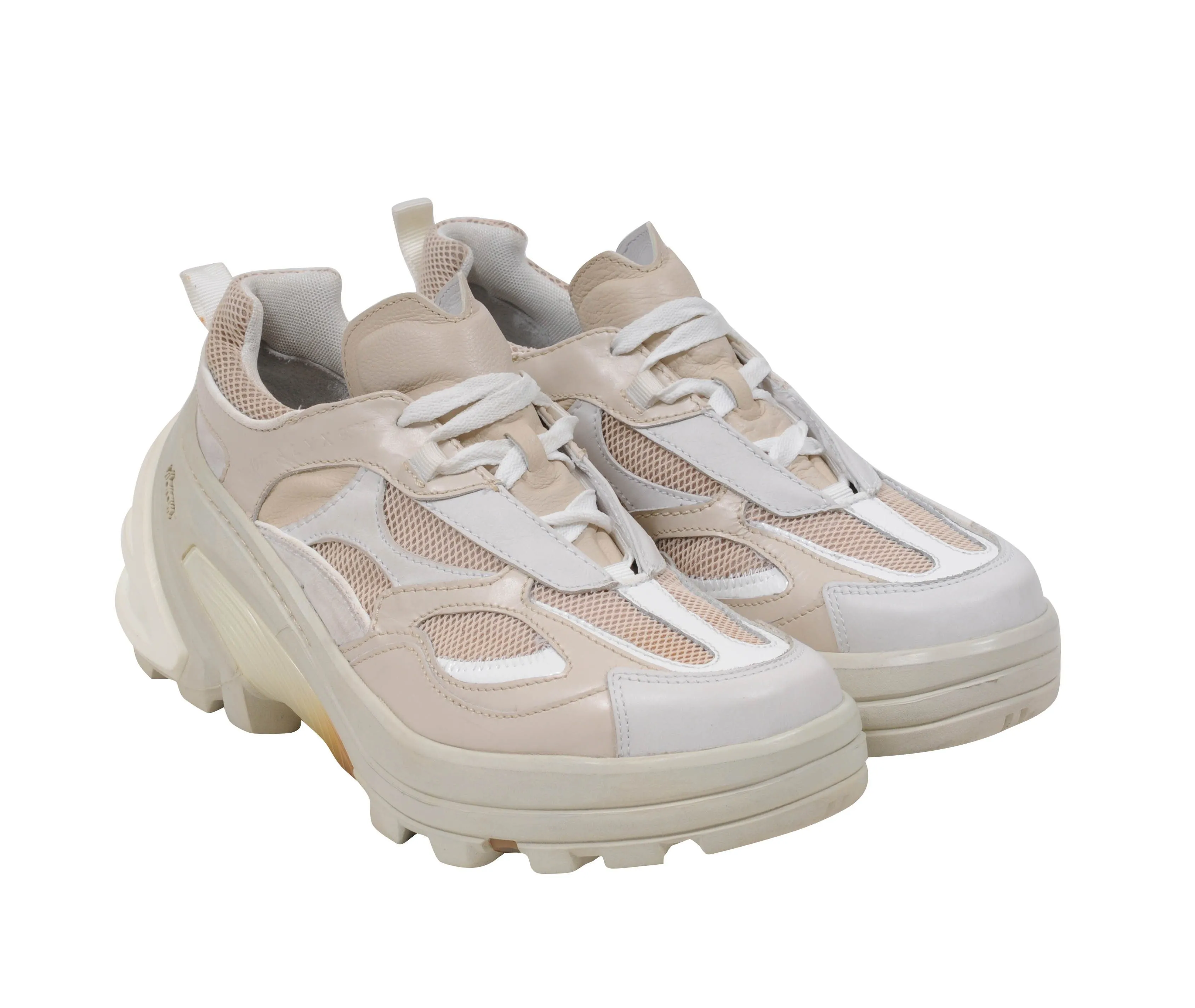 Beige White Mesh Indivisible Low Top Hiking Sneakers Vibram Sole