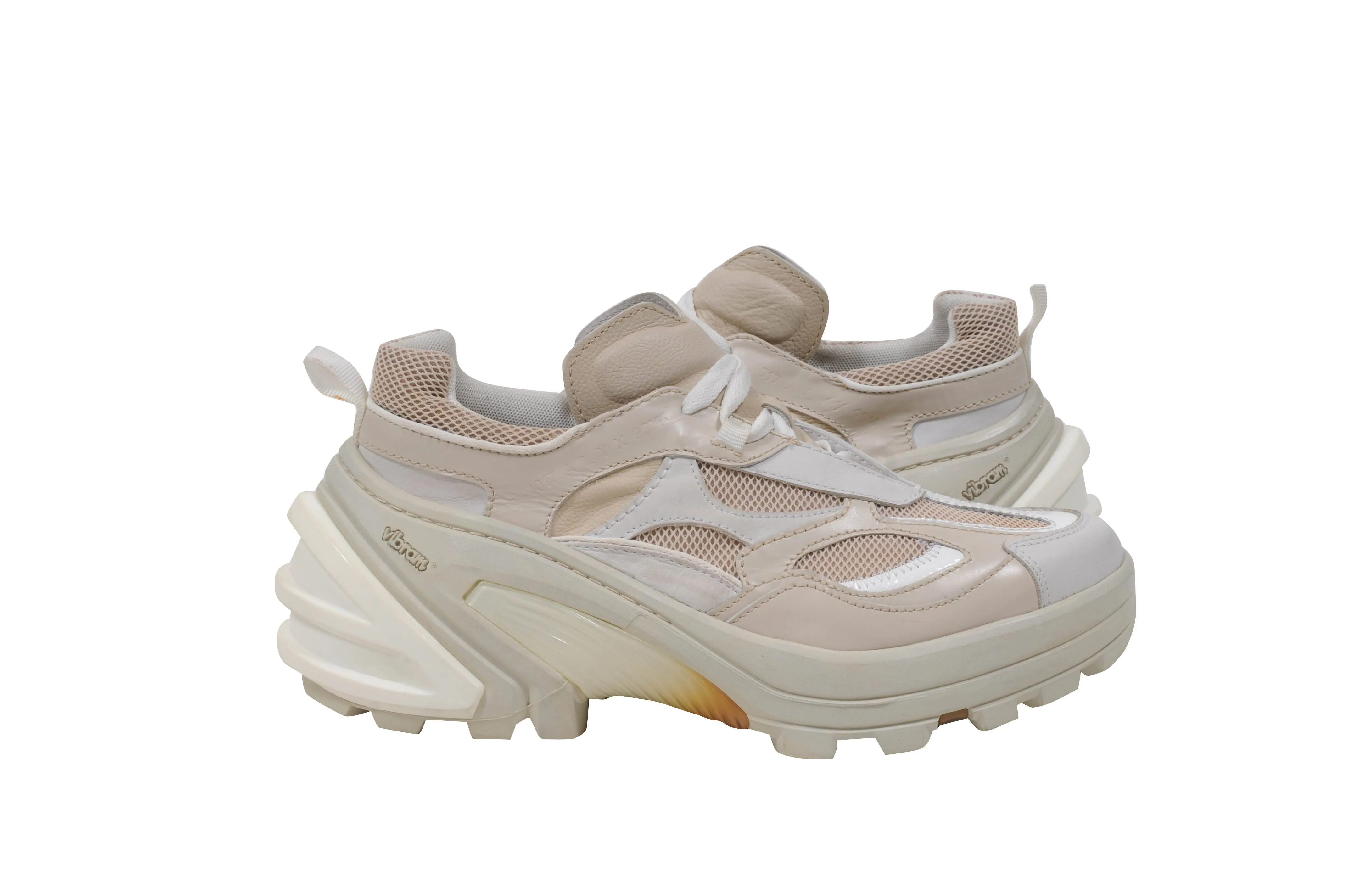 Beige White Mesh Indivisible Low Top Hiking Sneakers Vibram Sole