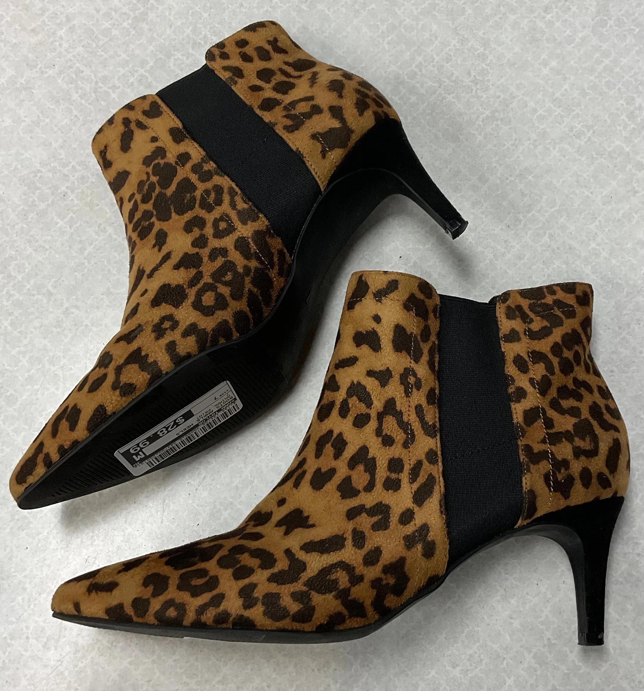 Boots Ankle Heels By Ann Taylor In Animal Print, Size:7