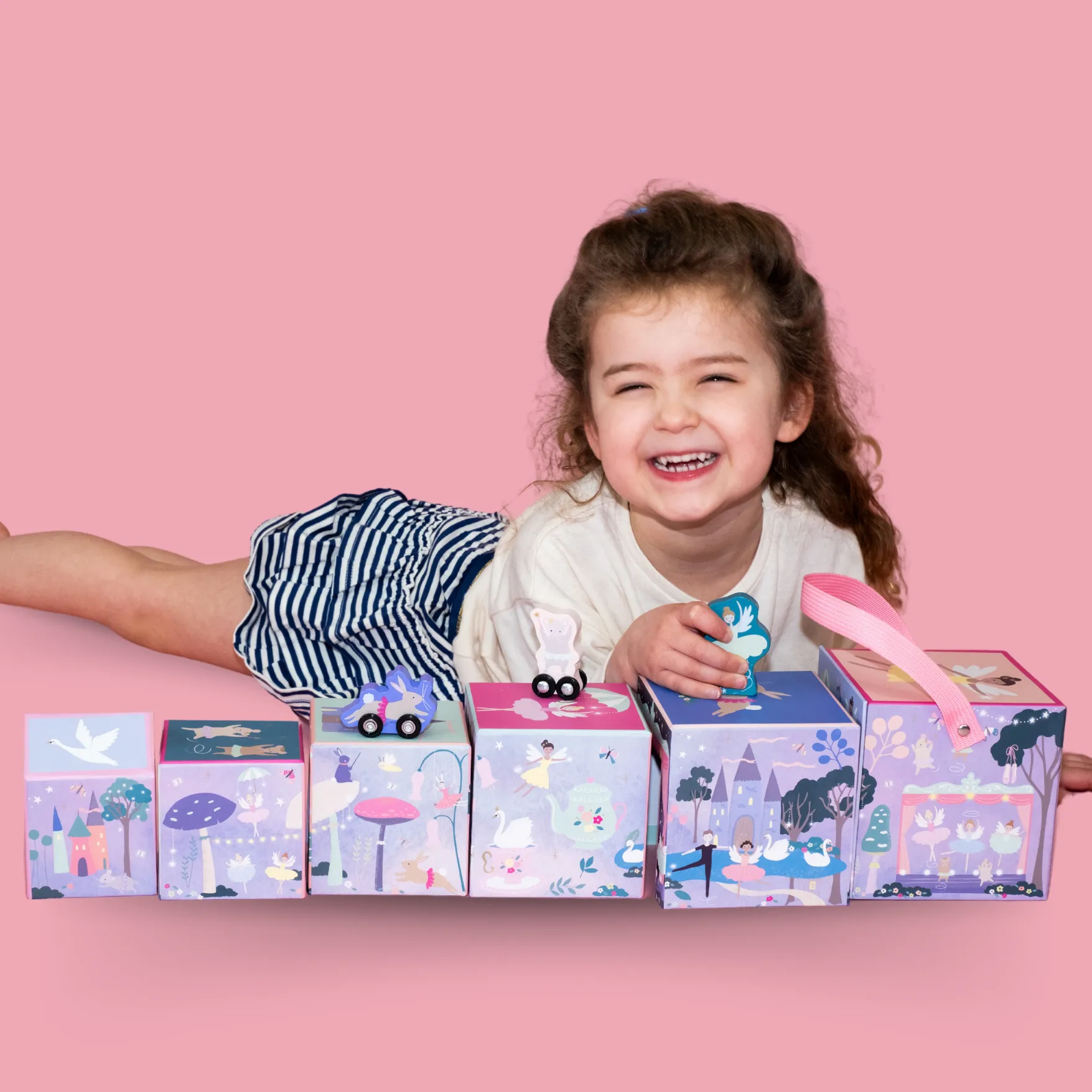 Floss & Rock Stacking Cube Enchanted