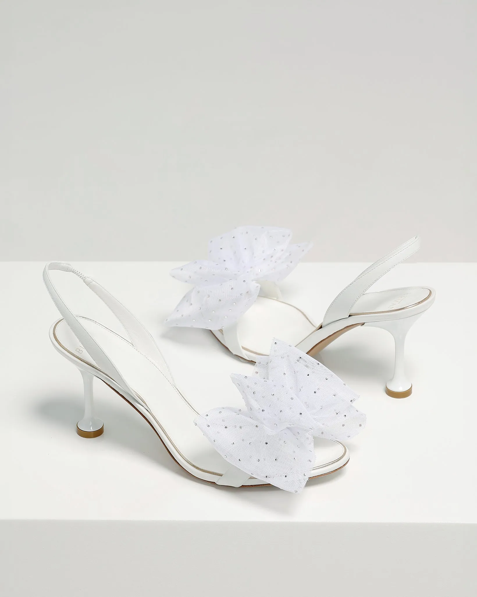 Isabelle Crystals Bridal 85 White