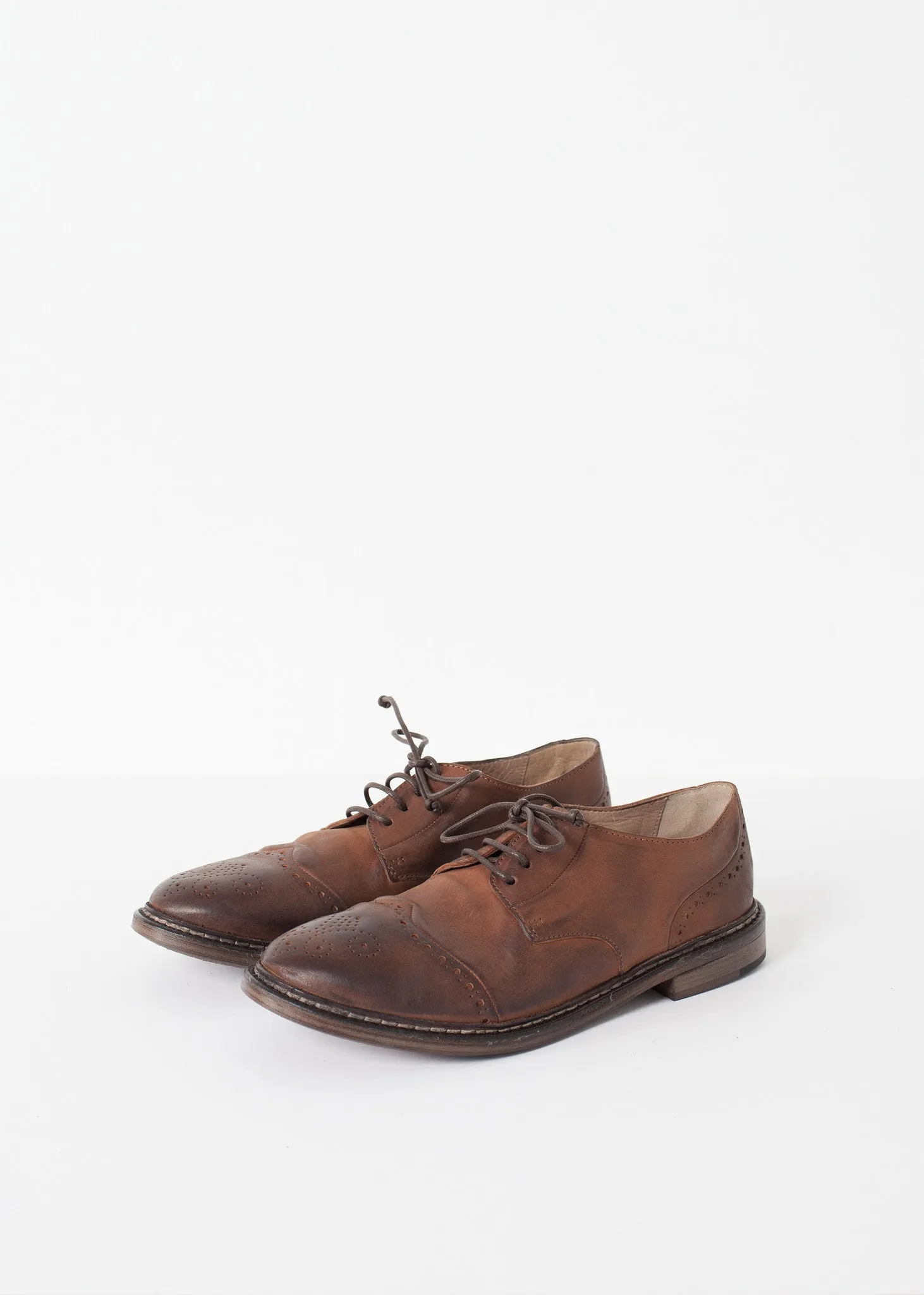 Marrone Oxford in Brown - A Stylish and Fashionable Choice