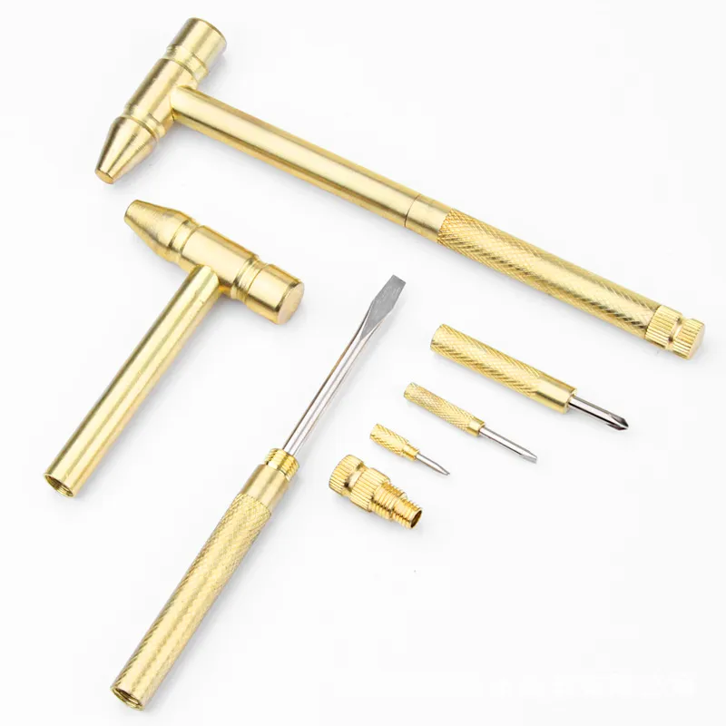 MG04661 Multifunctional Small Hammer
