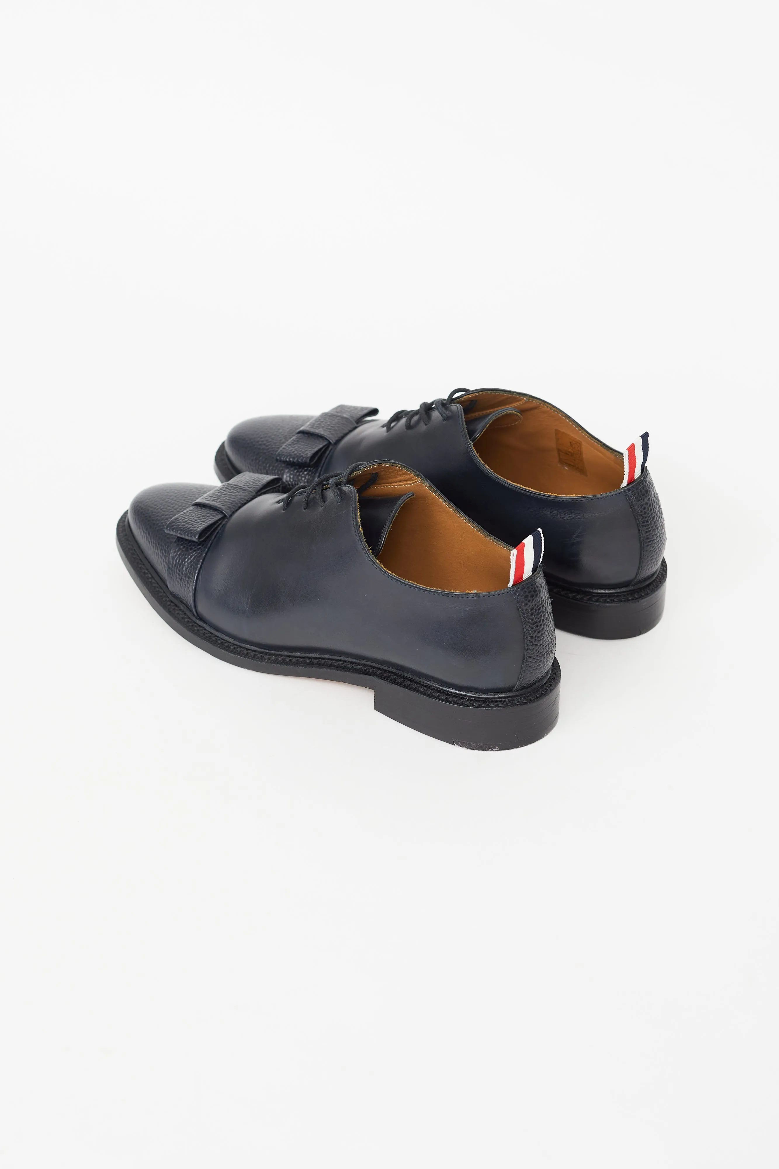 Navy Pebbled Bow Oxford