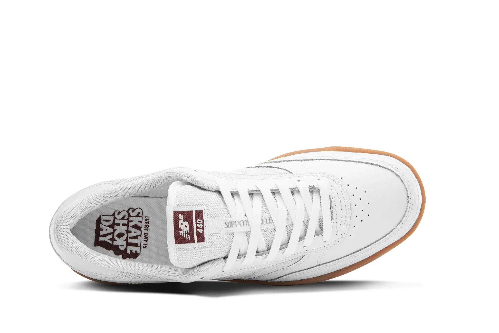 NB NUMERIC X SKATE SHOP DAY 440