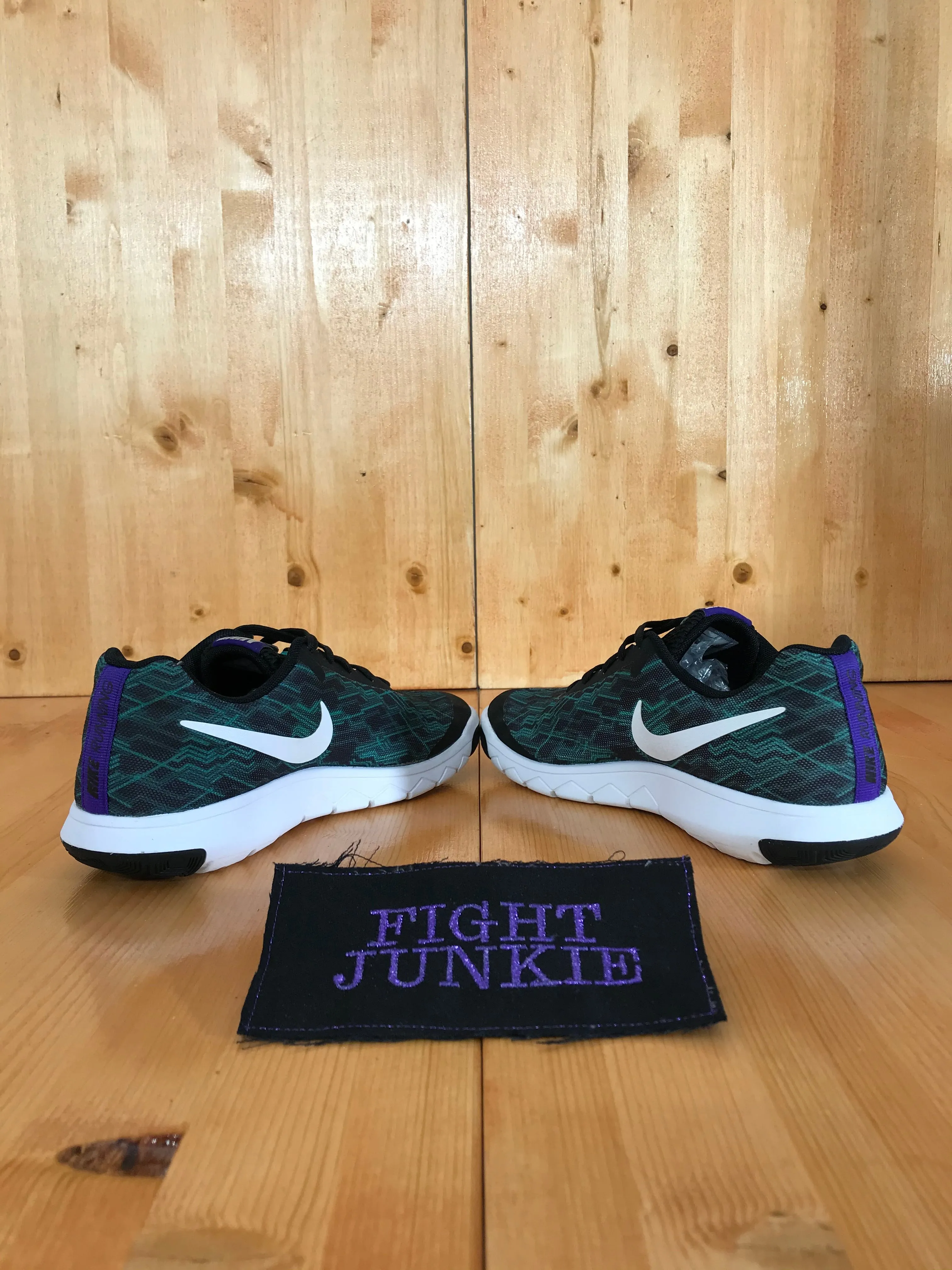 NIKE FLEX EXPERIENCE RN 5 Women's Size 7.5 Running Shoes Sneakers 844673-001