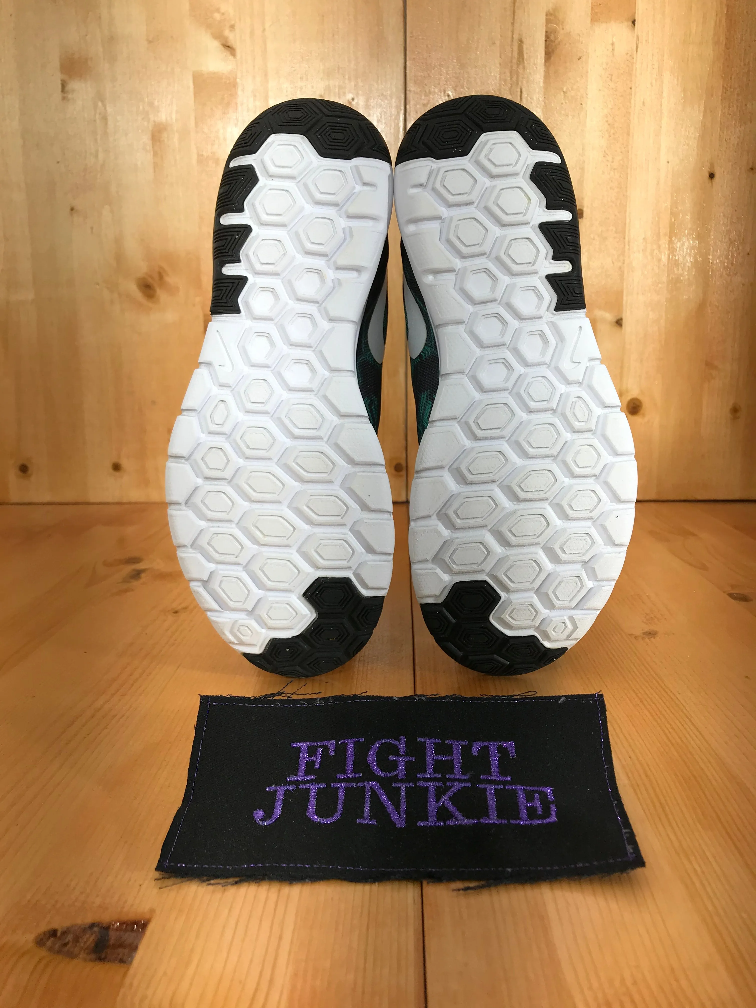 NIKE FLEX EXPERIENCE RN 5 Women's Size 7.5 Running Shoes Sneakers 844673-001