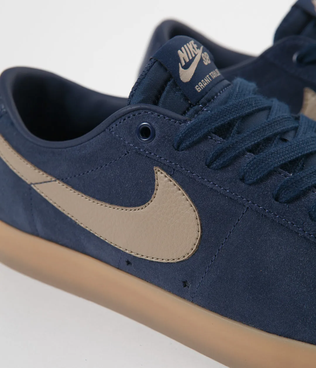 Nike SB Blazer Low GT Shoes - Midnight Navy / Khaki - Gum Light Brown