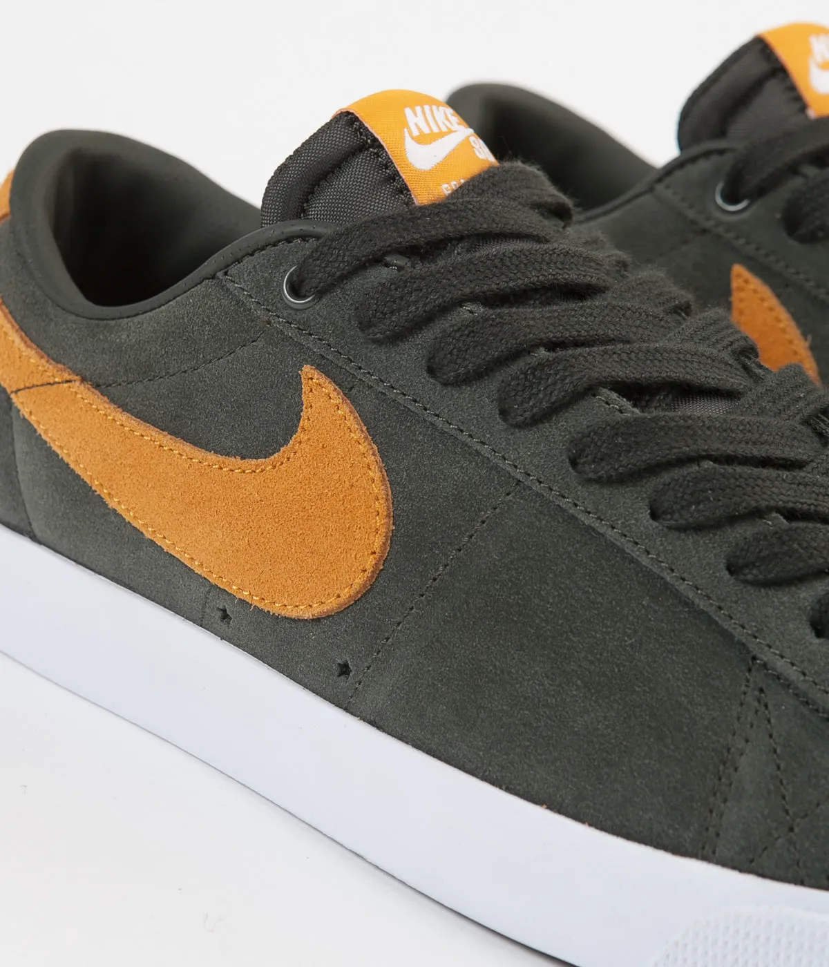 Nike SB Blazer Low GT Shoes - Sequoia / Kumquat - White - Gum Light Brown