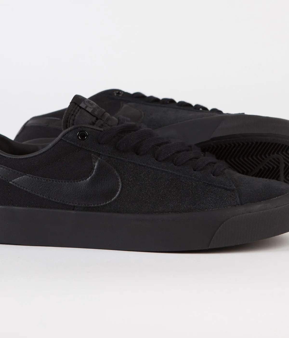 Nike SB Blazer Low Pro GT Shoes - Black / Black - Black - Anthracite