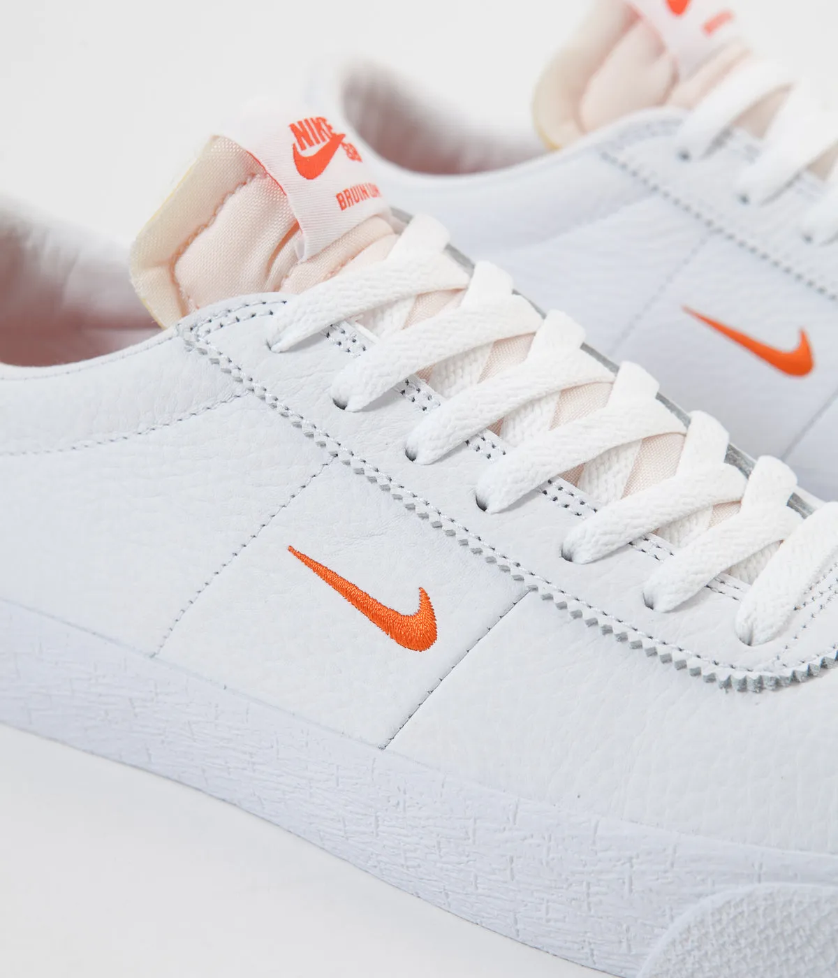 Nike SB Bruin Ultra Shoes - White / Team Orange - White - Gum Light Brown