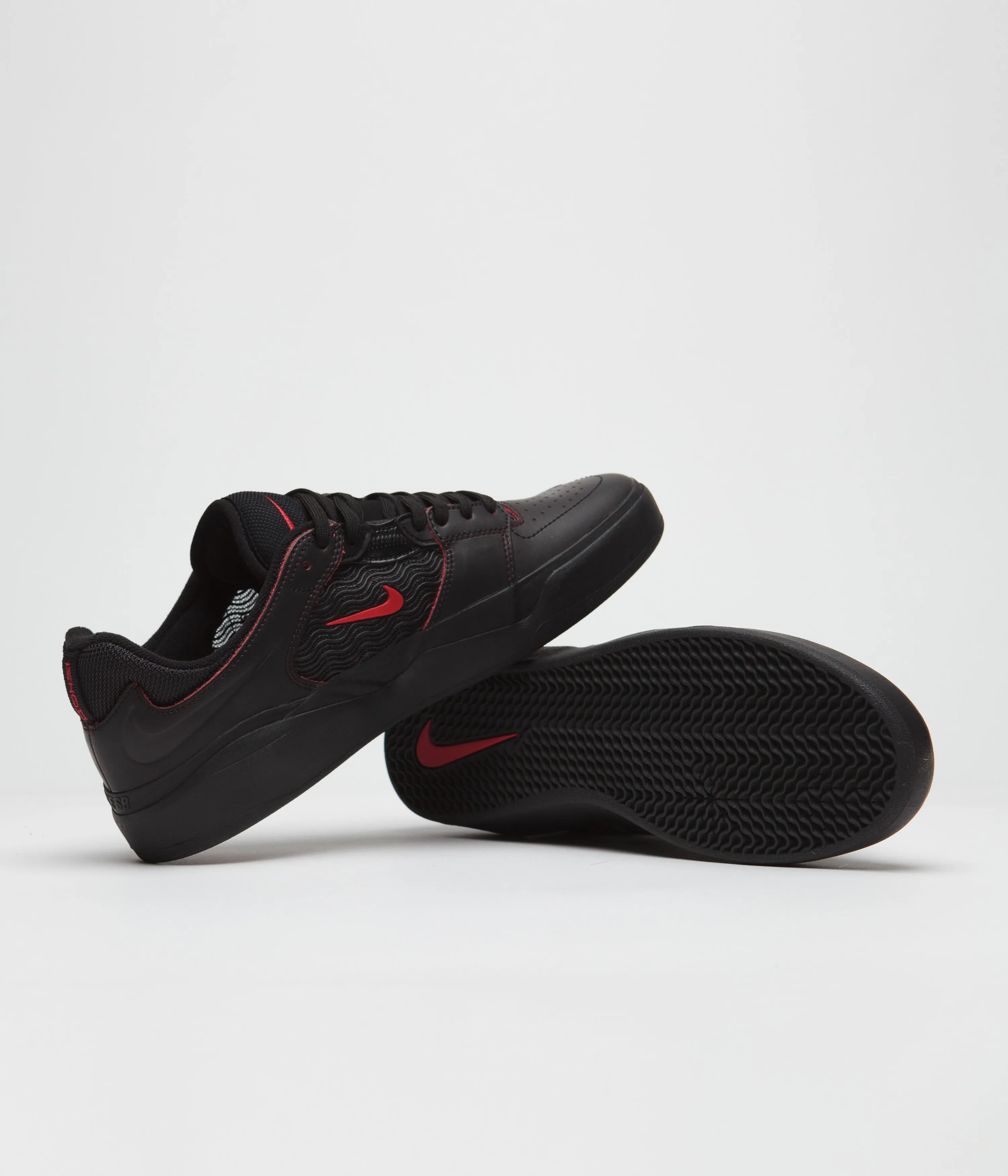 Nike SB Ishod Premium Shoes - Black / University Red - Black - Black