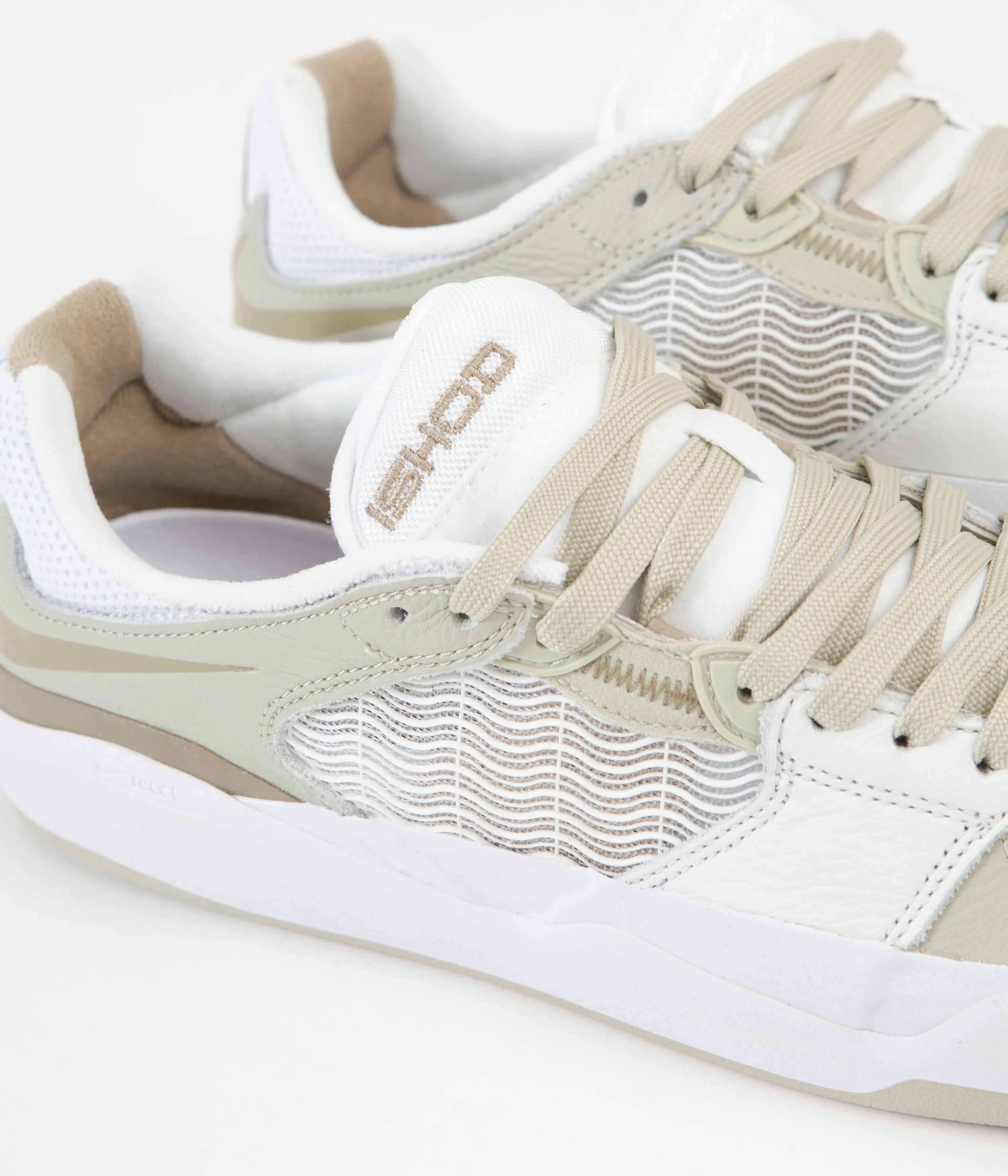 Nike SB Ishod Premium Shoes - Light Stone / Khaki - Summit White - White