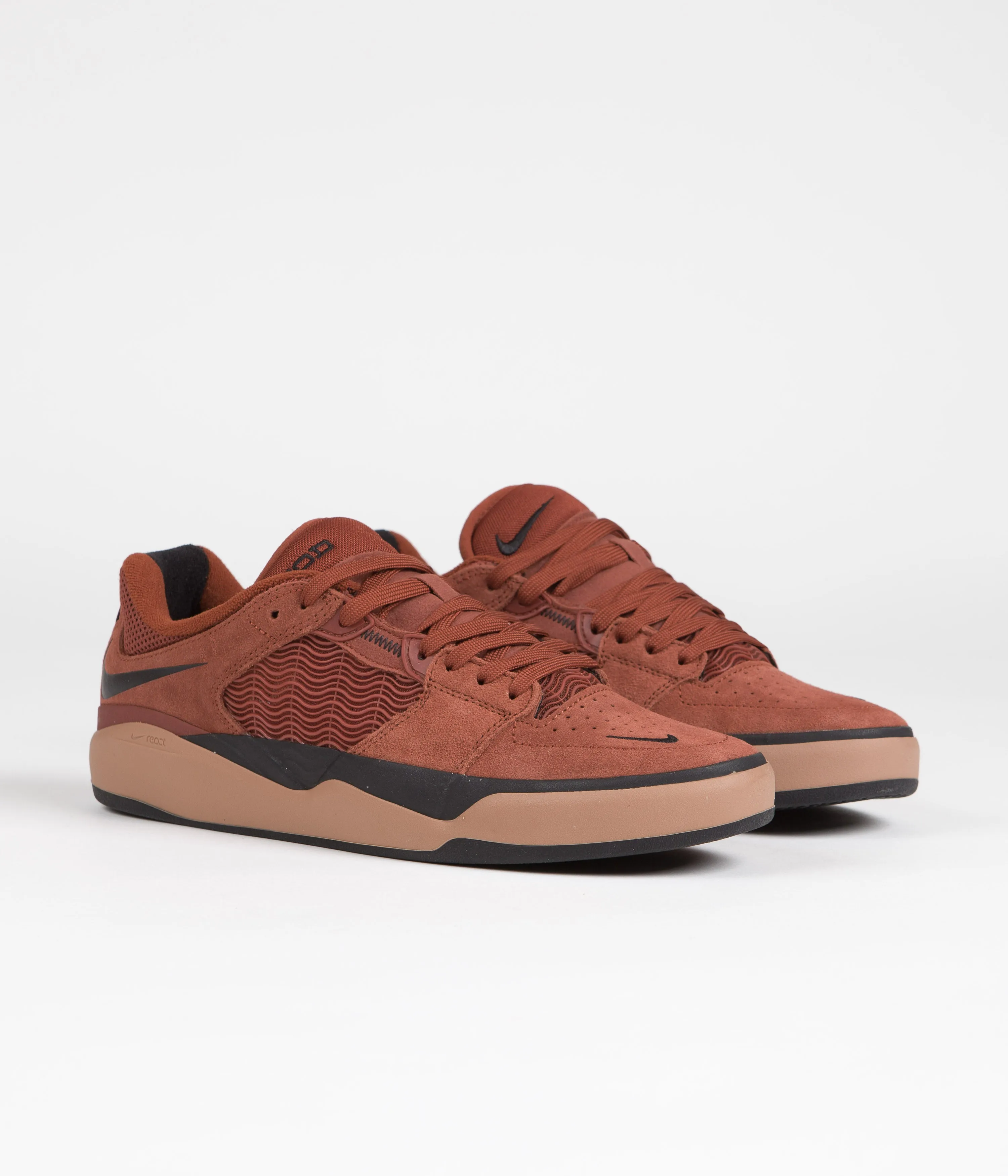 Nike SB Ishod Shoes - Rugged Orange / Black - Mineral Clay - Black