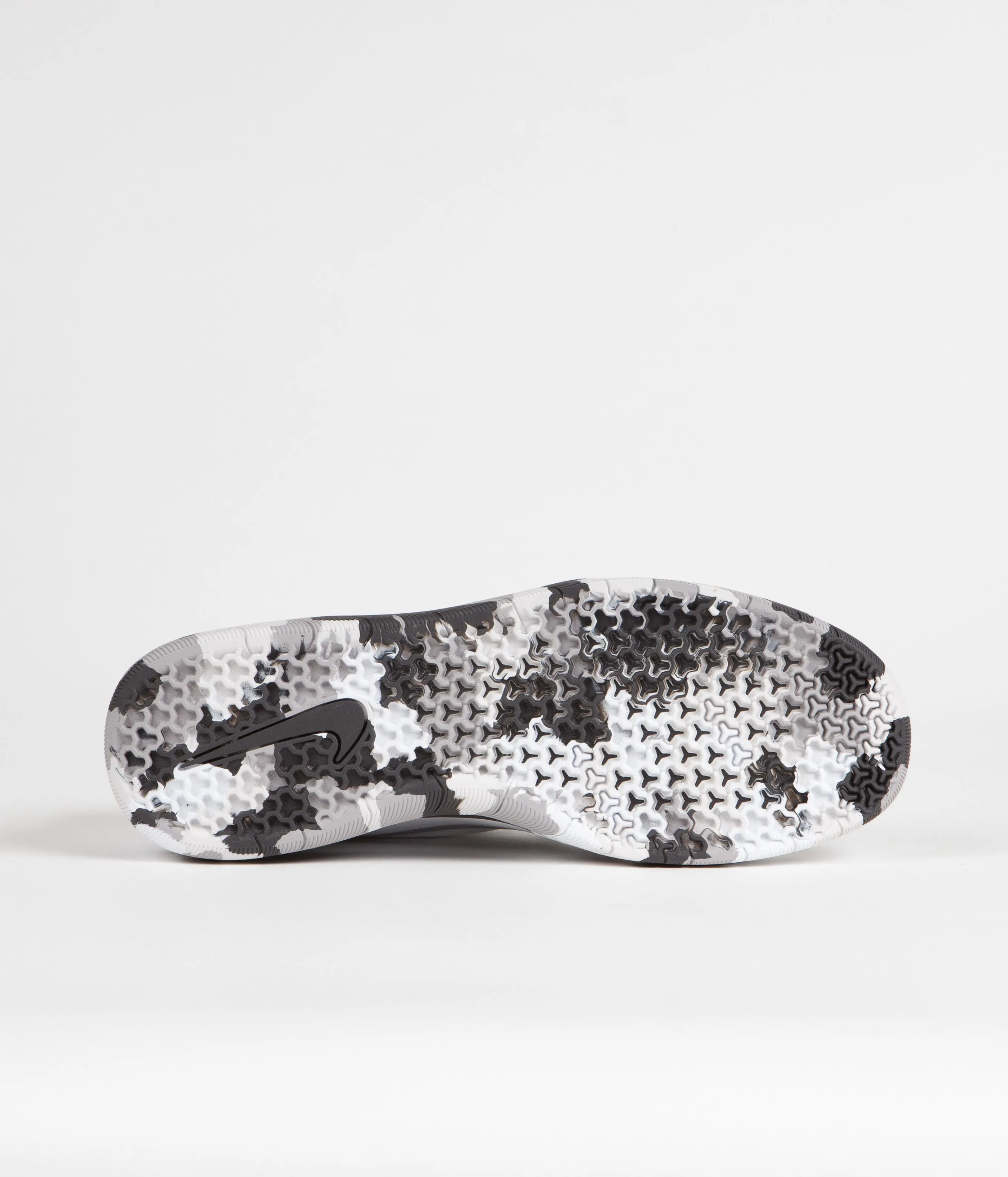 Nike SB Nyjah Free 2 Shoes - White / Atmosphere Grey - Thunder Grey