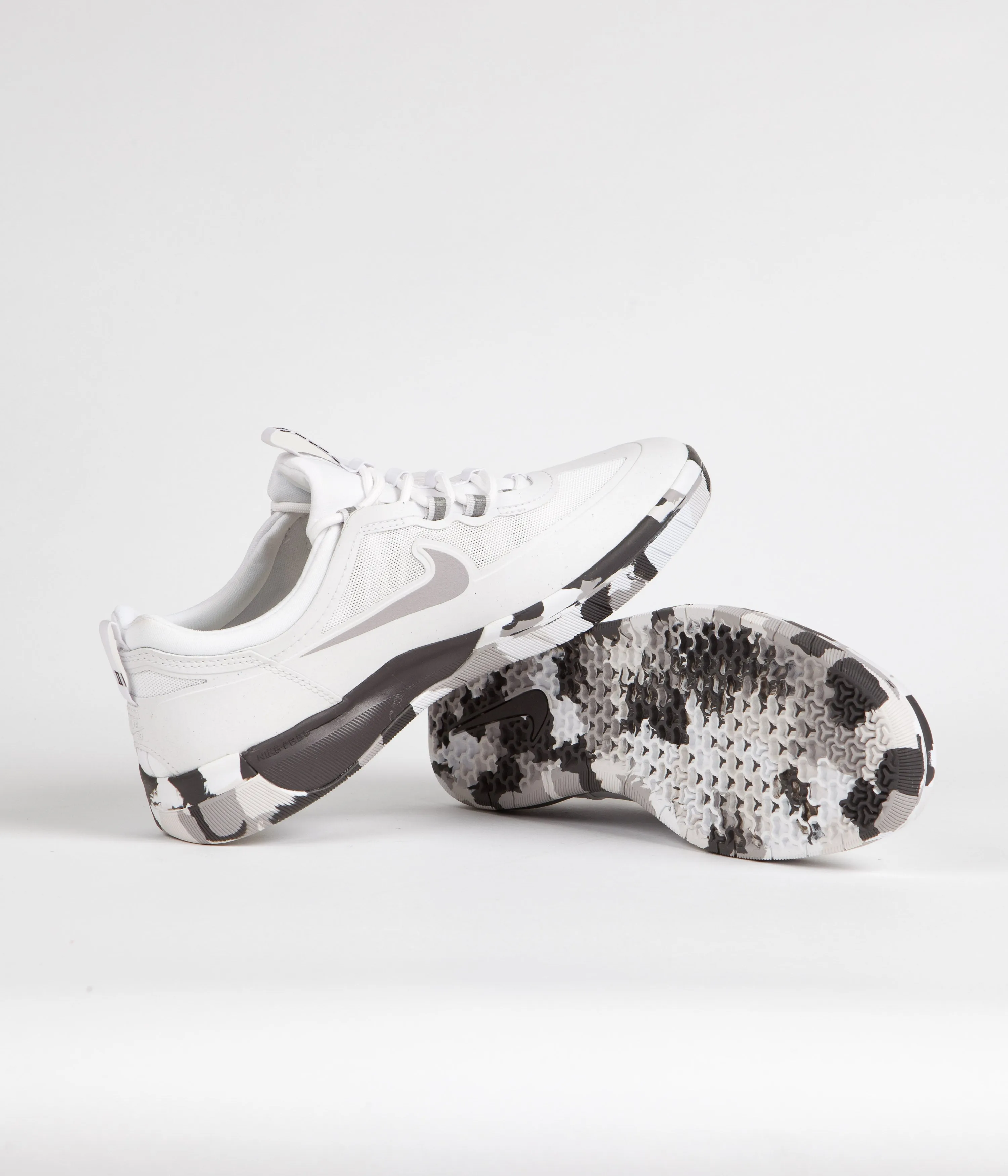 Nike SB Nyjah Free 2 Shoes - White / Atmosphere Grey - Thunder Grey