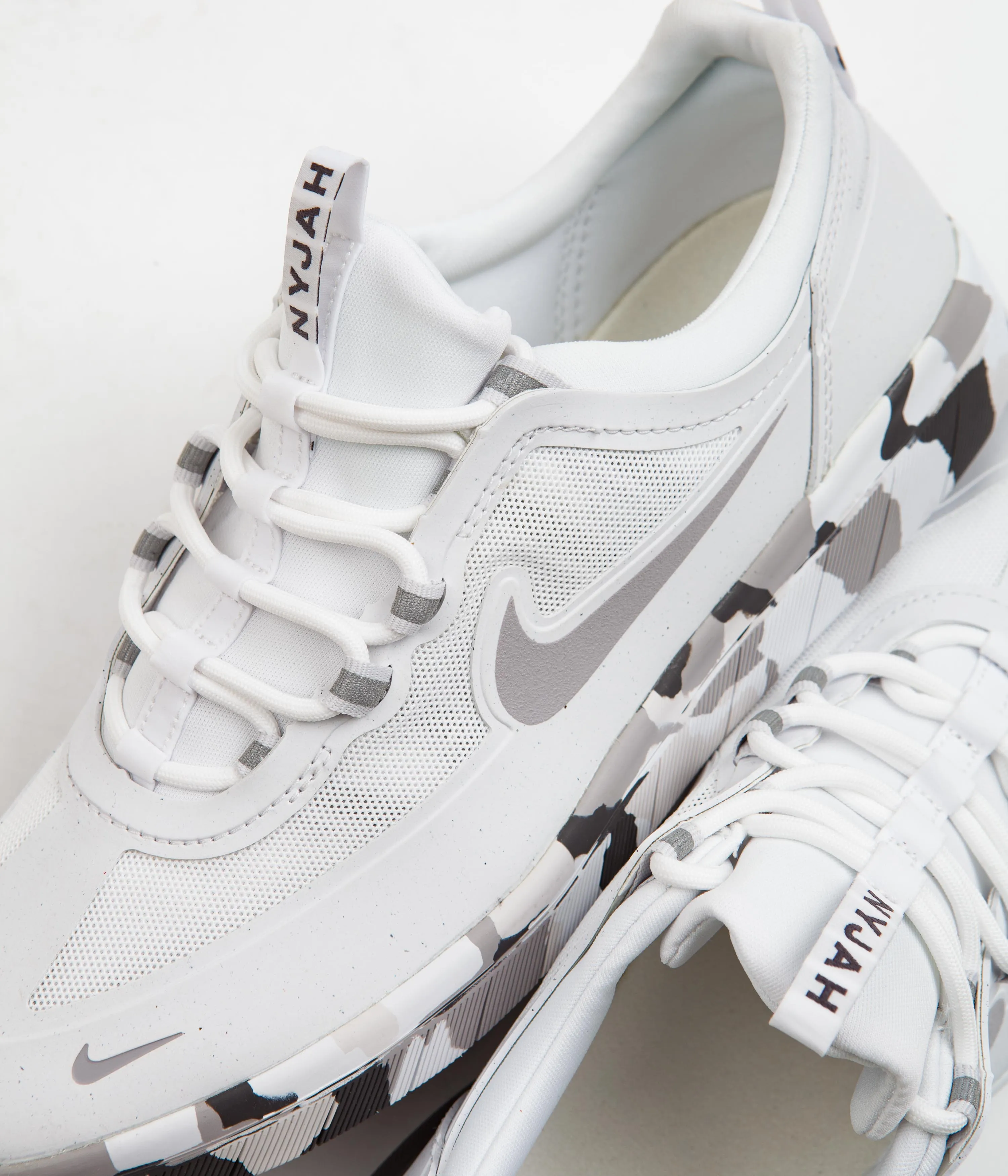 Nike SB Nyjah Free 2 Shoes - White / Atmosphere Grey - Thunder Grey