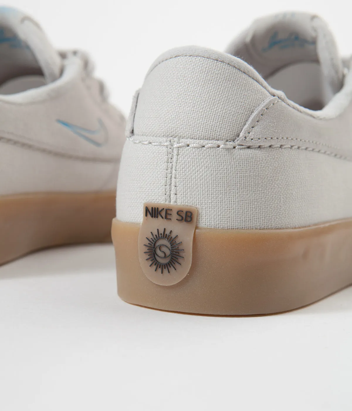 Nike SB Shane Shoes - White / Laser Blue - White - Gum Light Brown