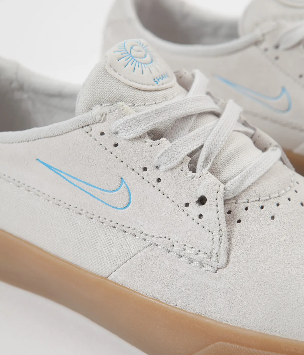 Nike SB Shane Shoes - White / Laser Blue - White - Gum Light Brown