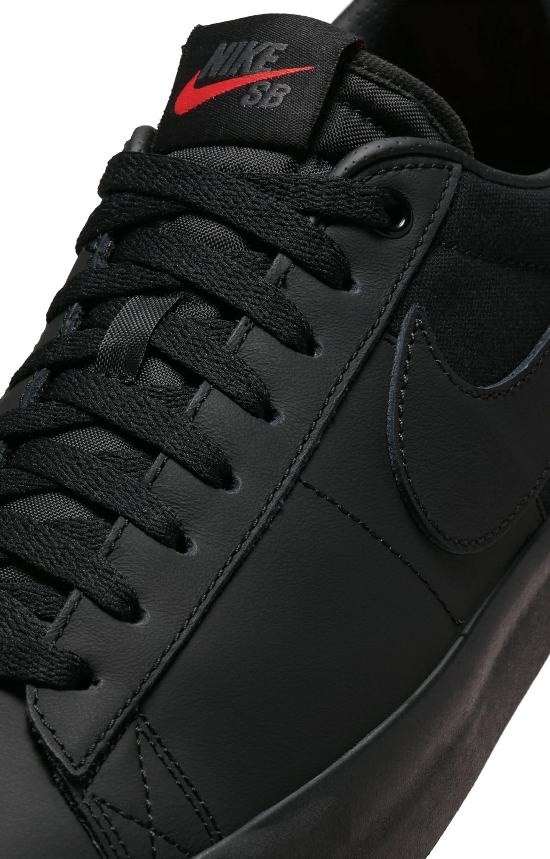 Nike SB Zoom Blazer Low Pro GT ISO, Black/Black/Black