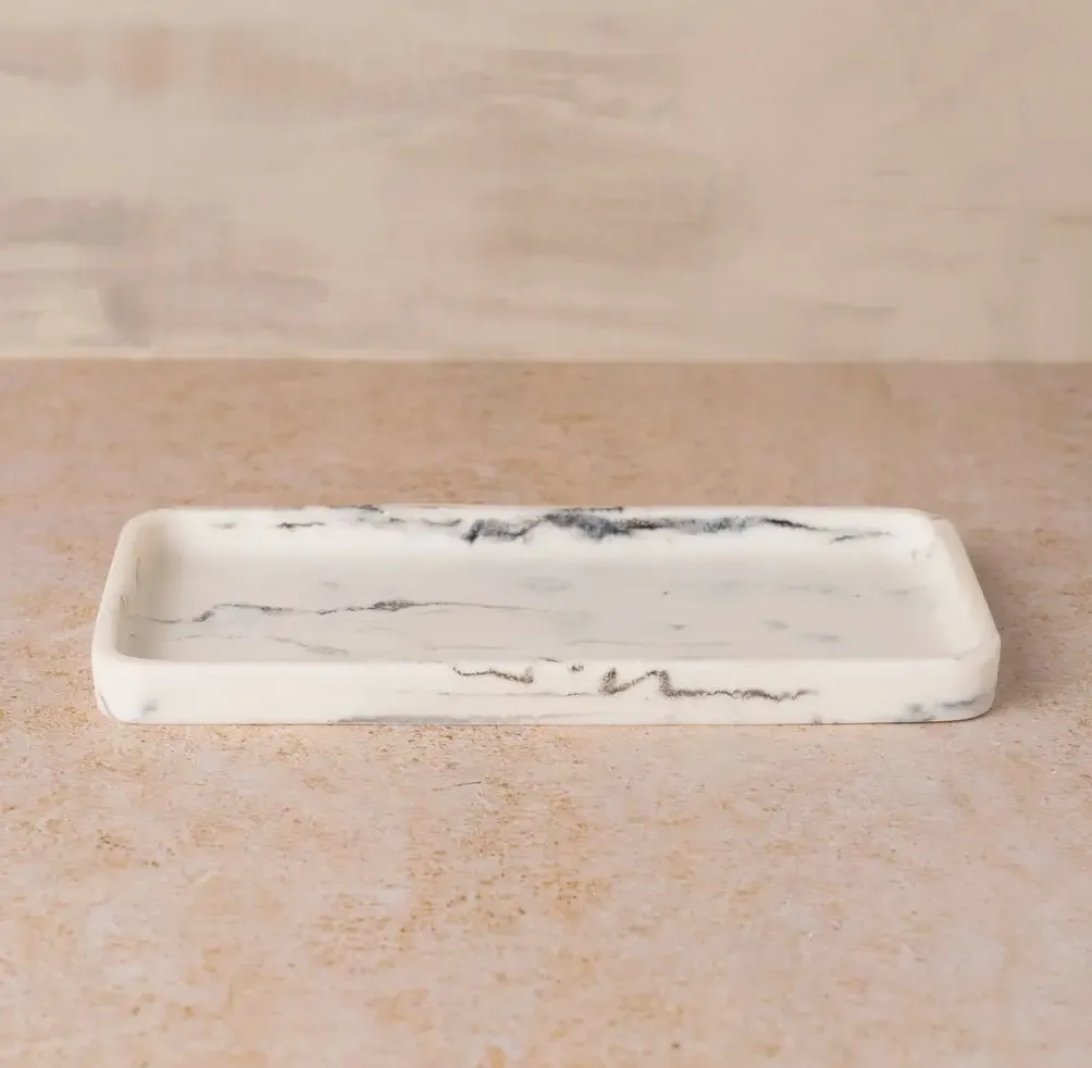 Resin marbled tray, merle