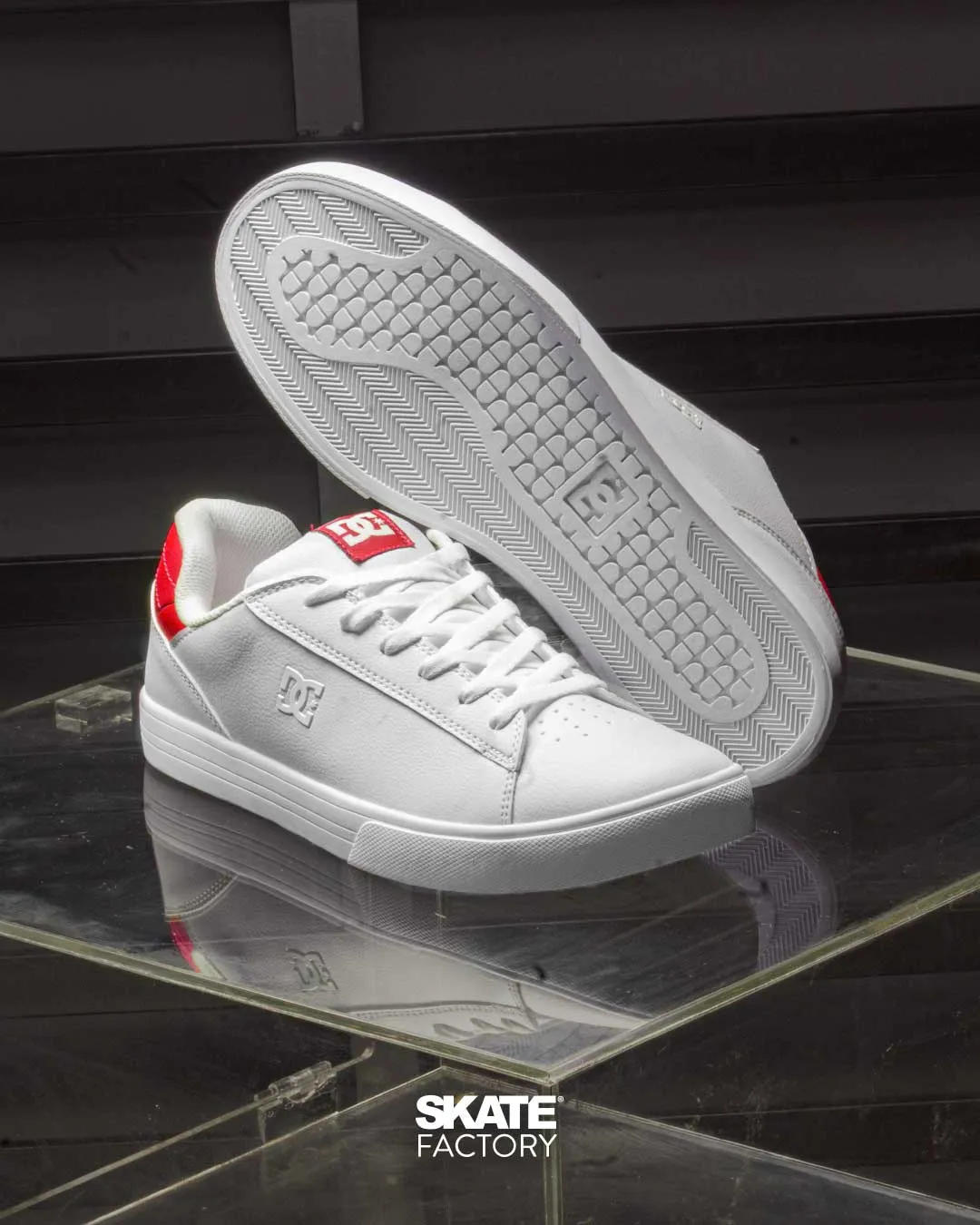 TENIS DC SHOES NOTCH CABALLERO BLANCO ROJO (WED)