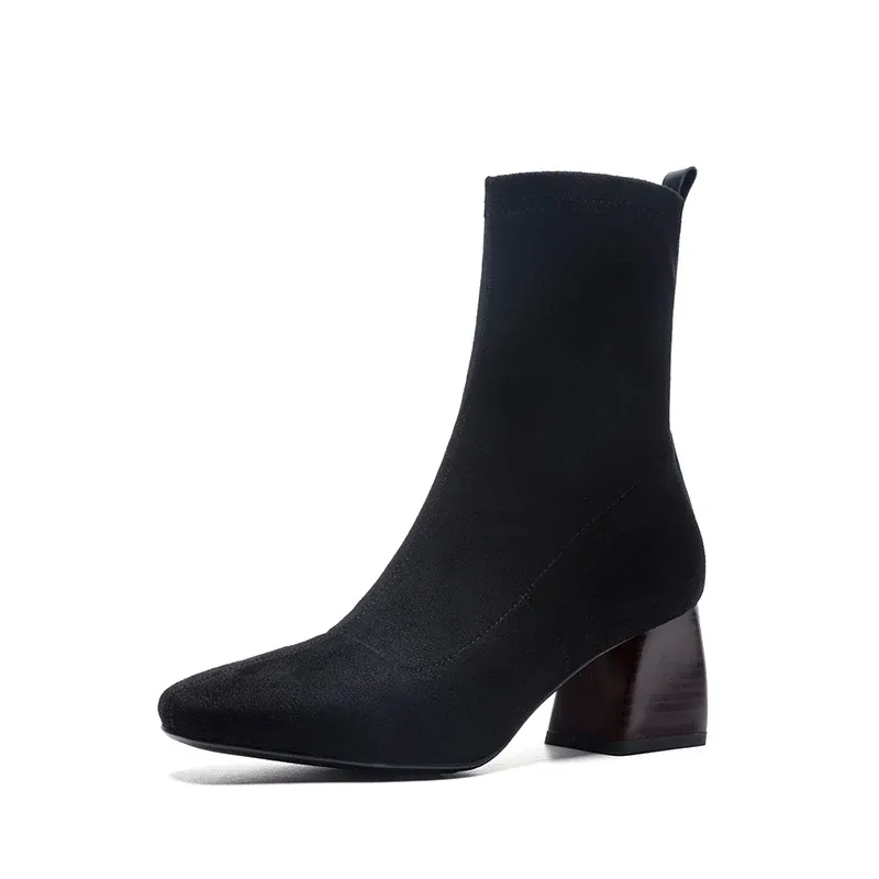 USS Shoes Raibel Women's Velvet Stretch Boots