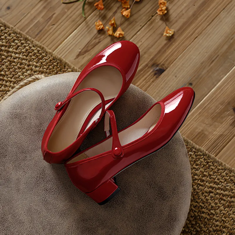 USS Shoes Raimel Women's Patent Leather Low Heel Pumps