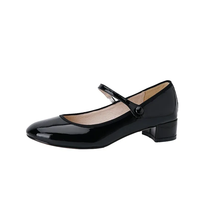 USS Shoes Raimel Women's Patent Leather Low Heel Pumps