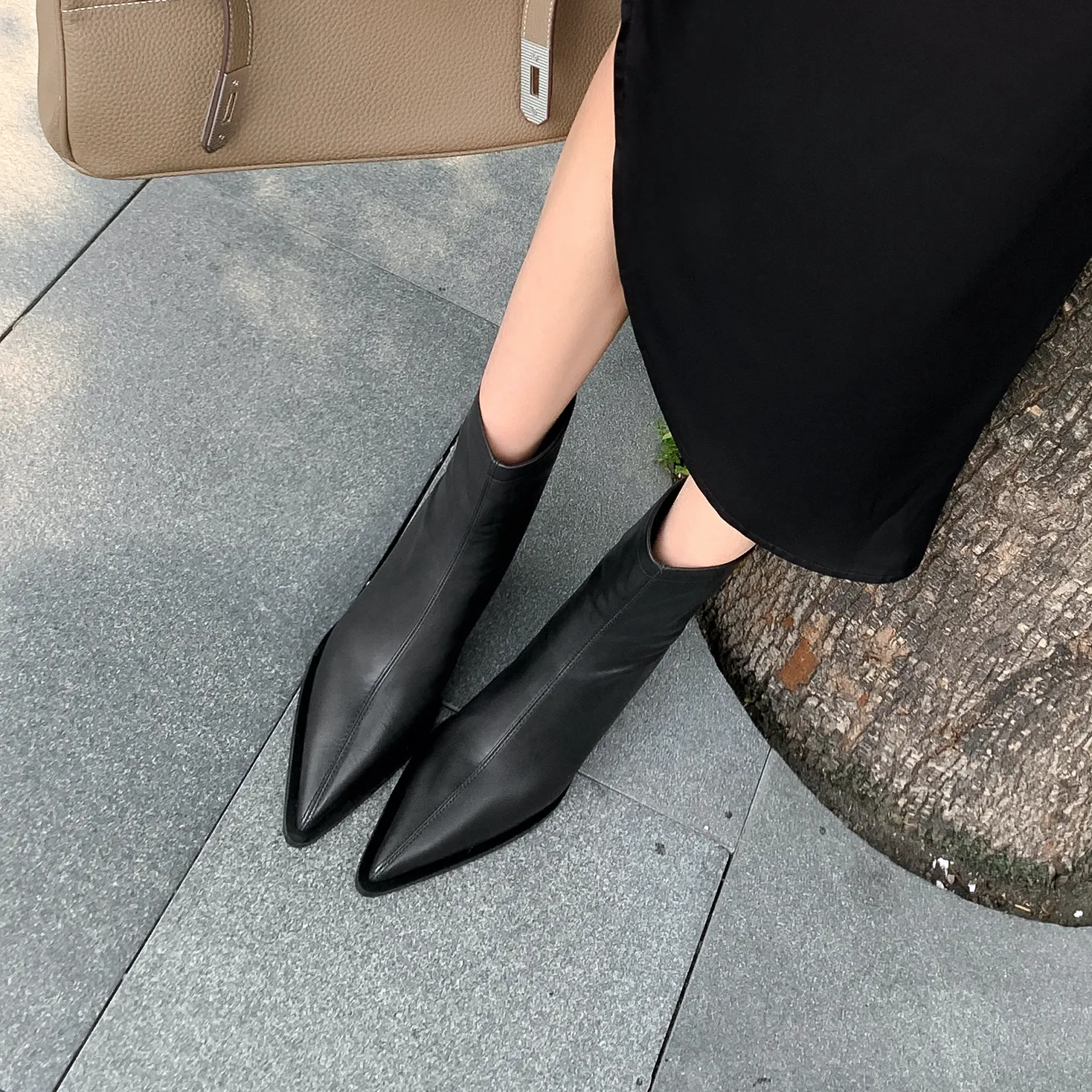 USS Shoes Ramira Women's Square Heel Boots
