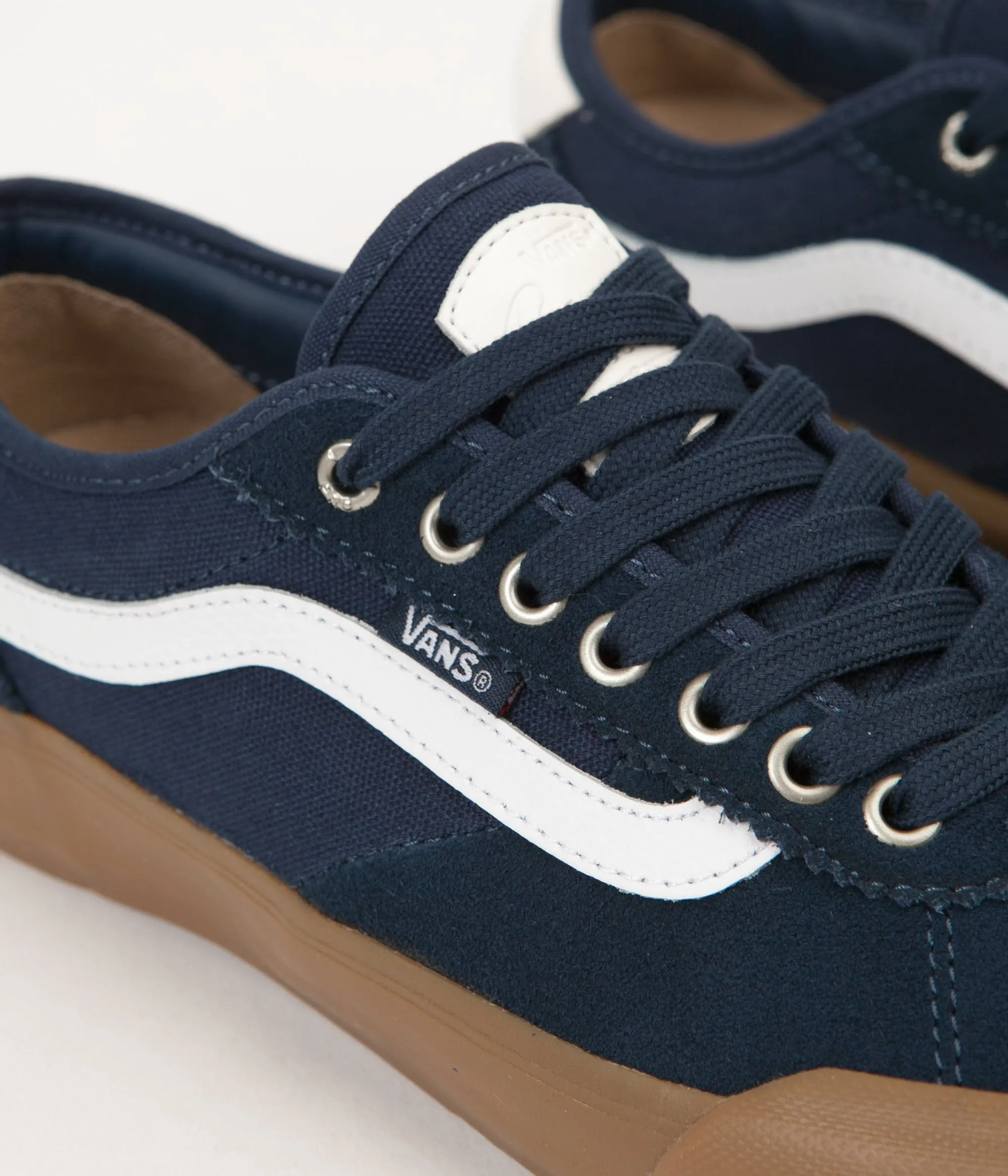 Vans Chima Pro 2 Shoes - Navy / Gum / White