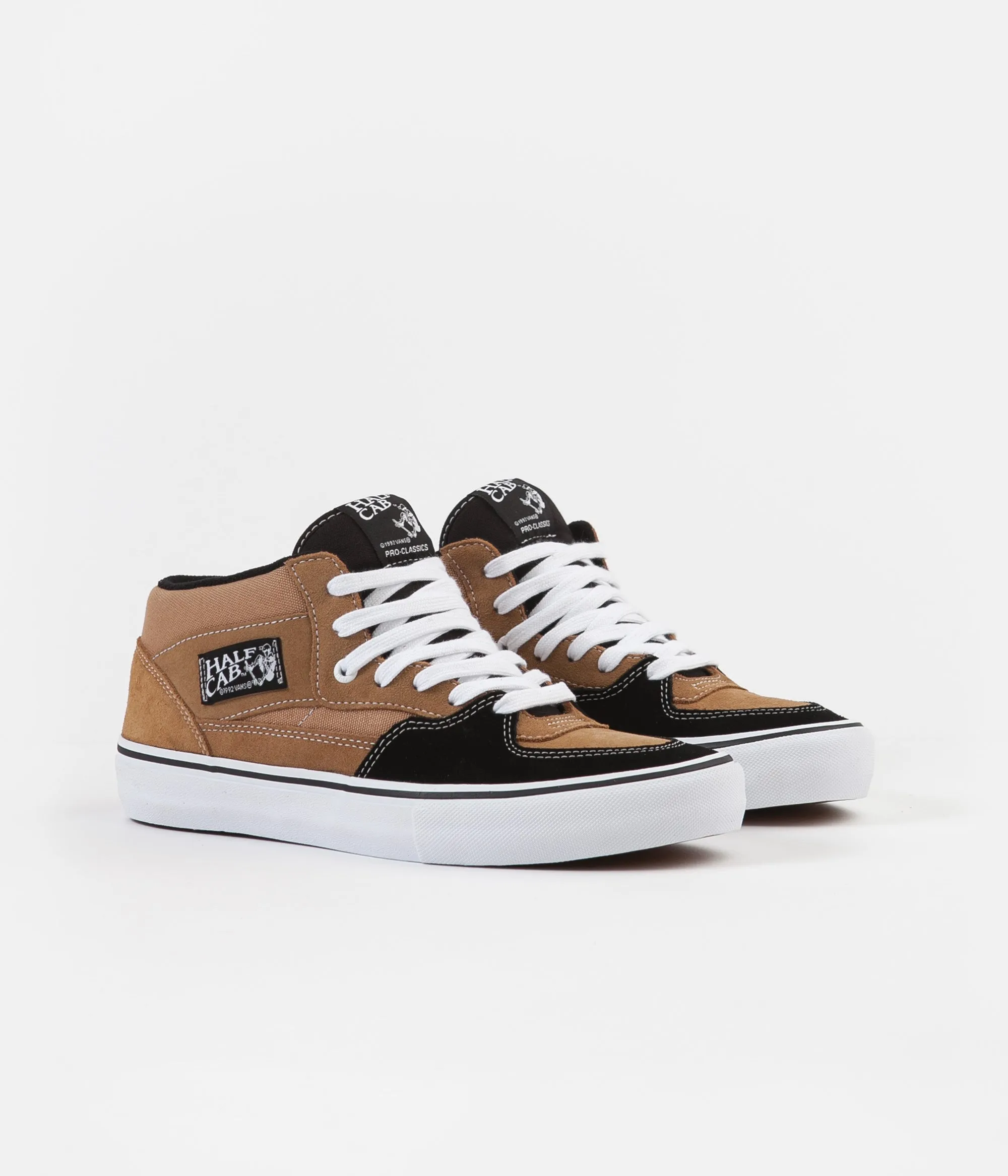 Vans Half Cab Pro Shoes - Camel / Black